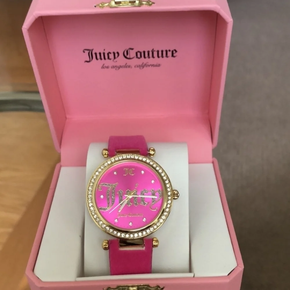 🩷▪️JUICY COUTURE ▪️RHINESTONE FUSHIA GOLD WATCH